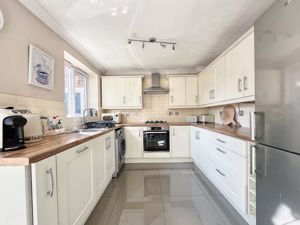 Photo 14- click for photo gallery